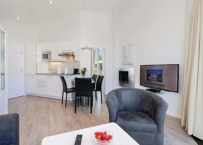 Duenenvilla 18, Whg 9 *