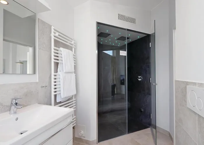 Duenenvilla 18, Whg 9 *